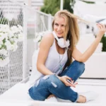 Zahrada od rána do noci: cvičení v trávě, exotická inspirace i letní kino pod hvězdami